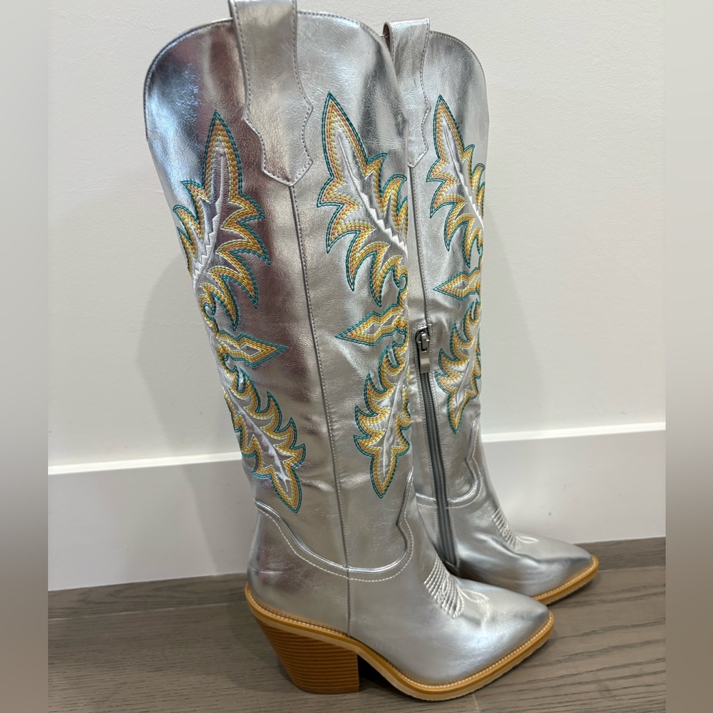 Metallic Western Knee High Cowgirl Boots Silver with Embroidery Women Size 7 & 6